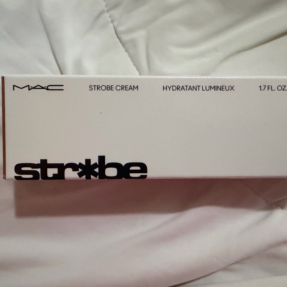 MAC Strobe Cream | Moisturizer + Highlighter